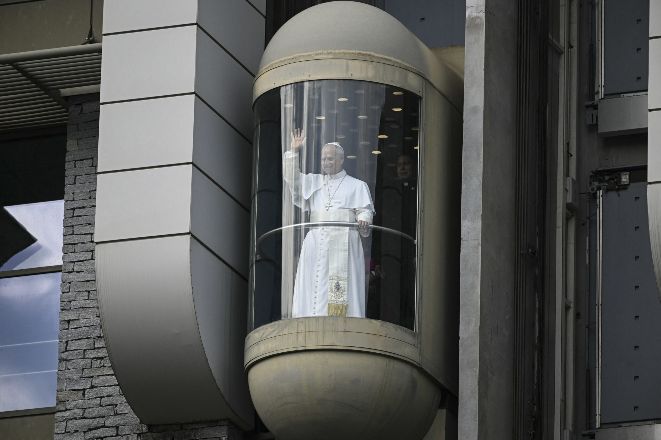 pope-leo-xiv-waves-crowd-elevator-leaves-accueil-notre-dame-lourdes-france-september-27-2026